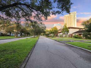 2065 Southgate Boulevard, Houston TX 77030