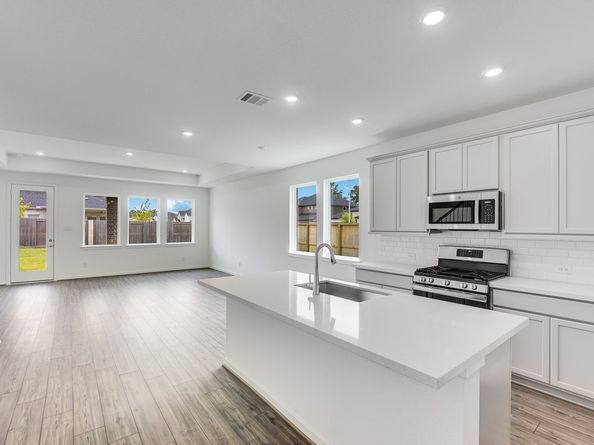 1235 Buffalo Run, Tomball TX 77375