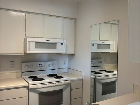 2333 Bering Drive 126, Houston TX 77057