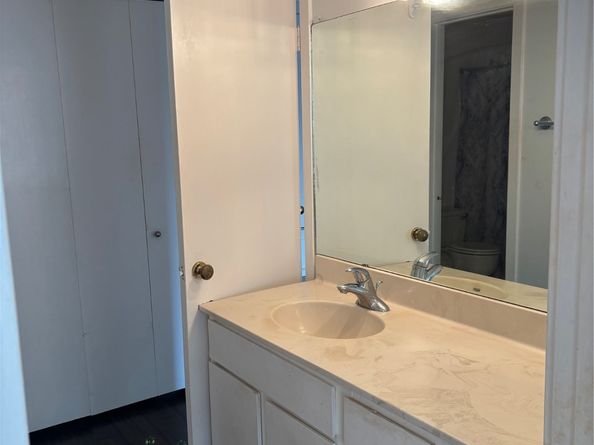 2333 Bering Drive 126, Houston TX 77057