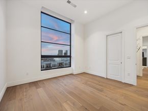 2323 San Felipe Street 1101, Houston TX 77019