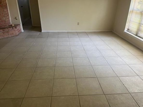 9903 Kent Towne Lane, Sugar Land TX 77498