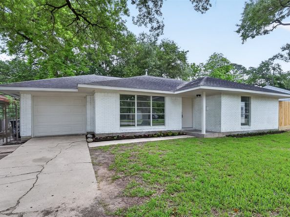 4106 Woodshire Street, Houston TX 77025