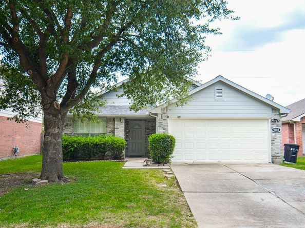 9503 Eaglewood Spring Drive, Houston TX 77083