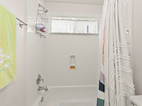 5123 Redemption Circle, Houston TX 77018