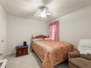 5123 Redemption Circle, Houston TX 77018