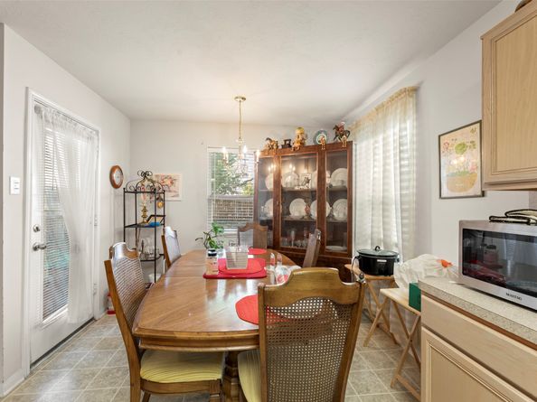 5123 Redemption Circle, Houston TX 77018