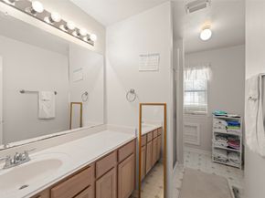 5123 Redemption Circle, Houston TX 77018
