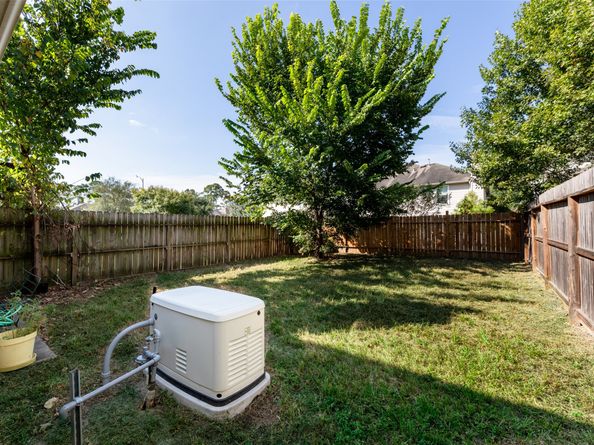 5123 Redemption Circle, Houston TX 77018