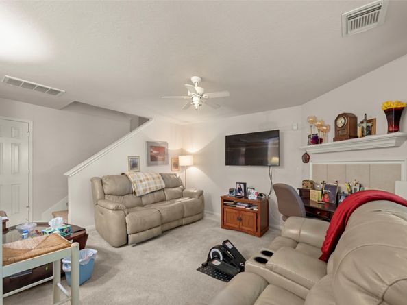 5123 Redemption Circle, Houston TX 77018