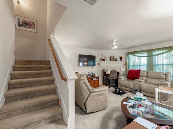 5123 Redemption Circle, Houston TX 77018