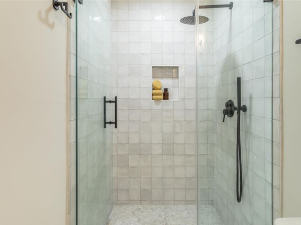 5318 Hialeah Drive, Houston TX 77092