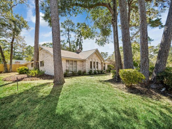 2222 Oak Shores Drive, Kingwood TX 77339