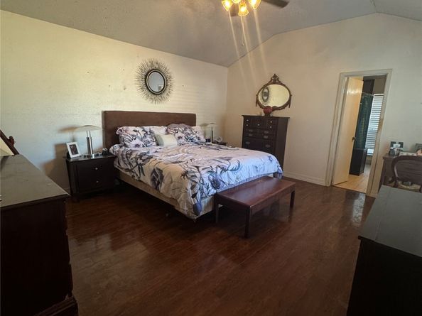 15802 Amapola Drive, Houston TX 77083