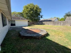 15802 Amapola Drive, Houston TX 77083