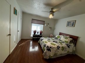 15802 Amapola Drive, Houston TX 77083