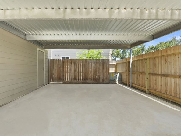 4820 Milwee Street, Houston TX 77092
