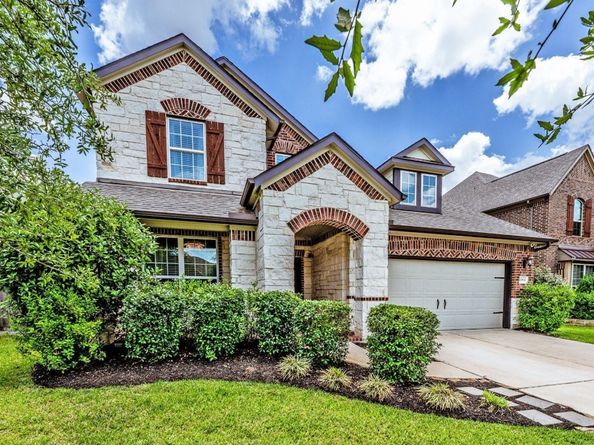 10938 Sarah Bluff Lane, Cypress TX 77433