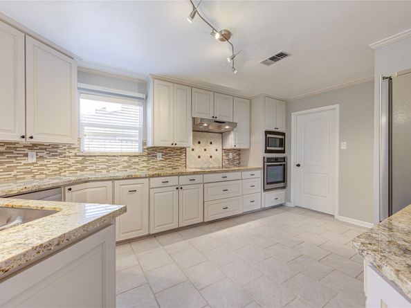14107 Cherry Mound Road, Houston TX 77077