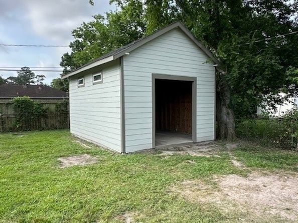 7234 Boggess Road, Houston TX 77016