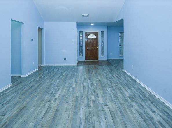 17902 Autumn Hills Drive, Houston TX 77084