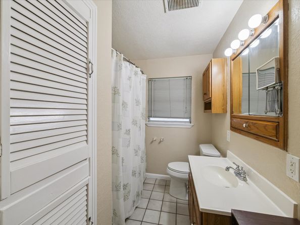 5618 Sweetbriar Street, Houston TX 77017