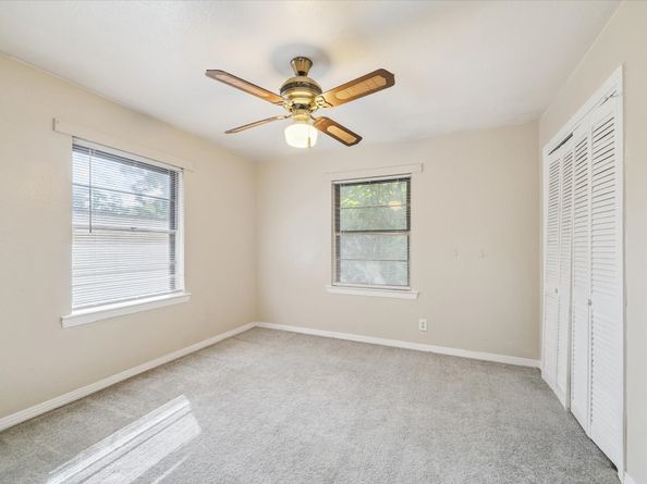 5618 Sweetbriar Street, Houston TX 77017