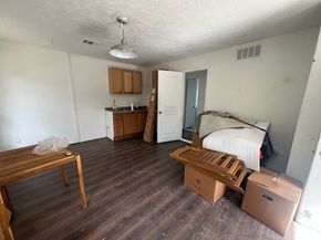 609 Firnat Street, Houston TX 77022