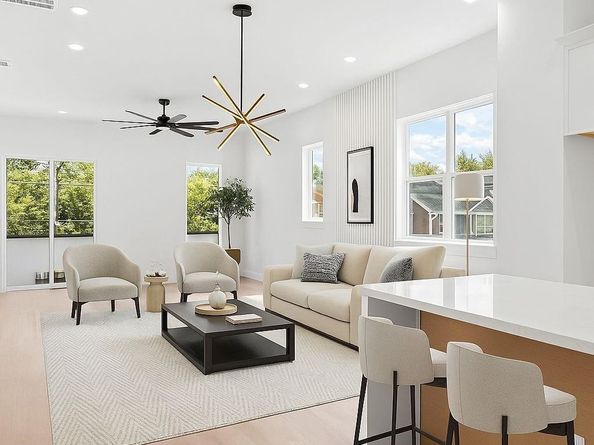 3348 Sauer Street, Houston TX 77004