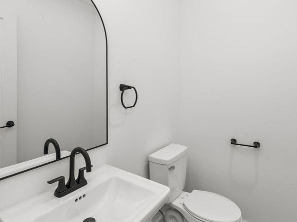 3348 Sauer Street, Houston TX 77004