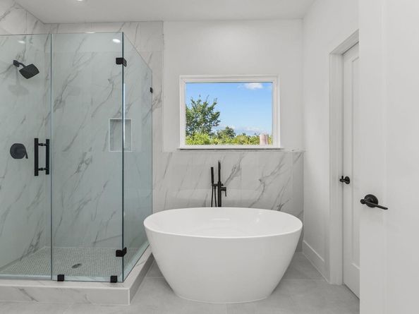 3348 Sauer Street, Houston TX 77004