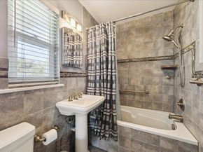 4388 Fiesta Lane, Houston TX 77004