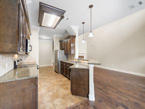 2865 westhollow Drive 83, Houston TX 77082