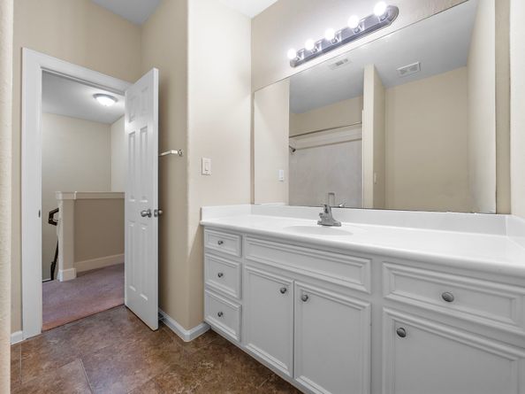 2865 westhollow Drive 83, Houston TX 77082