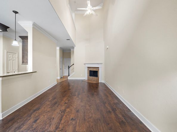 2865 westhollow Drive 83, Houston TX 77082