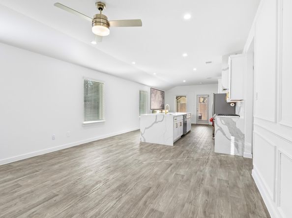 12932 Wempe Way, Houston TX 77047