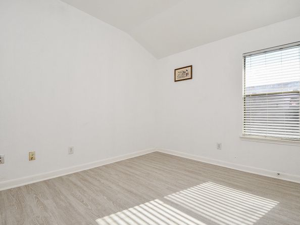 16343 Dryberry Court, Houston TX 77083