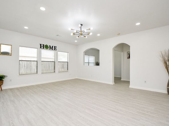 16343 Dryberry Court, Houston TX 77083