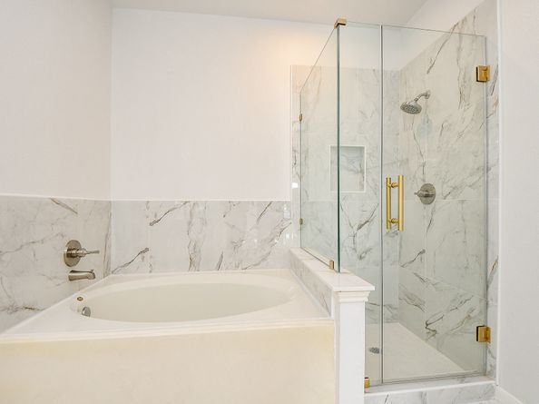 16343 Dryberry Court, Houston TX 77083