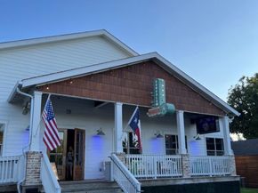 1917 W 15th Street A, Houston TX 77008