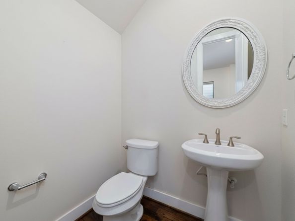 1917 W 15th Street A, Houston TX 77008