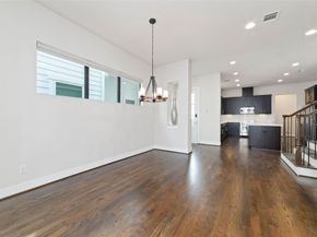 1917 W 15th Street A, Houston TX 77008