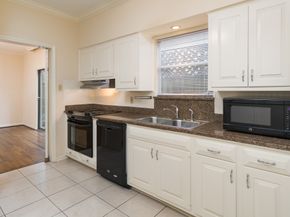 2315 Swift Boulevard, Houston TX 77030