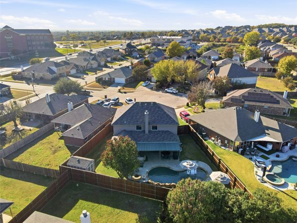 9520 Chiefton Way, Fort Worth TX 76244