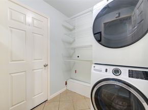 402 Hurstshire Bend, Katy TX 77494