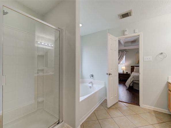 402 Hurstshire Bend, Katy TX 77494