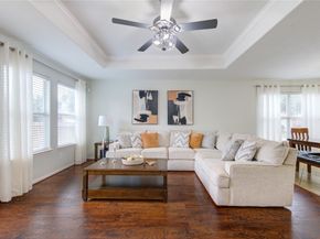 402 Hurstshire Bend, Katy TX 77494