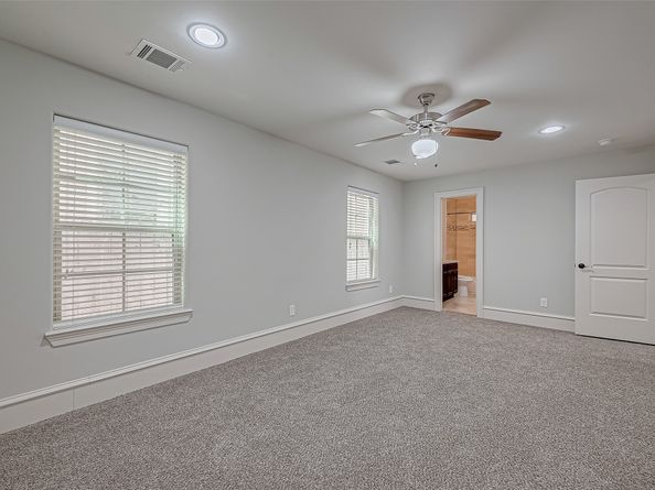 5226 Kiam Street 1002, Houston TX 77007