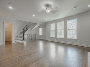 5226 Kiam Street 1002, Houston TX 77007