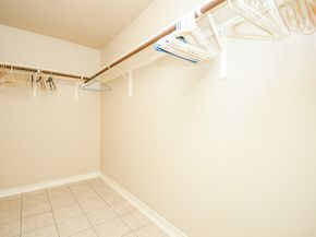 894 N Victory Drive, Houston TX 77088